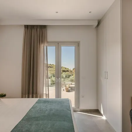 Summertime Argostóli